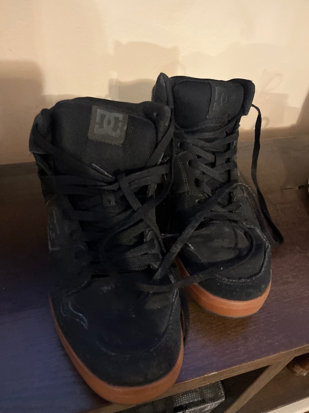 DC shoes size 7
